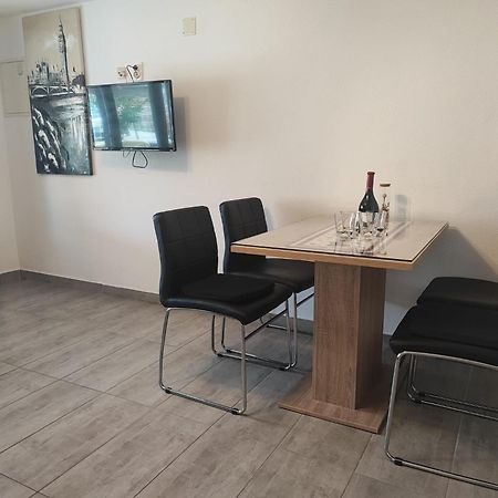 Ferienwohnung Apartman Luka Vodice Exterior foto