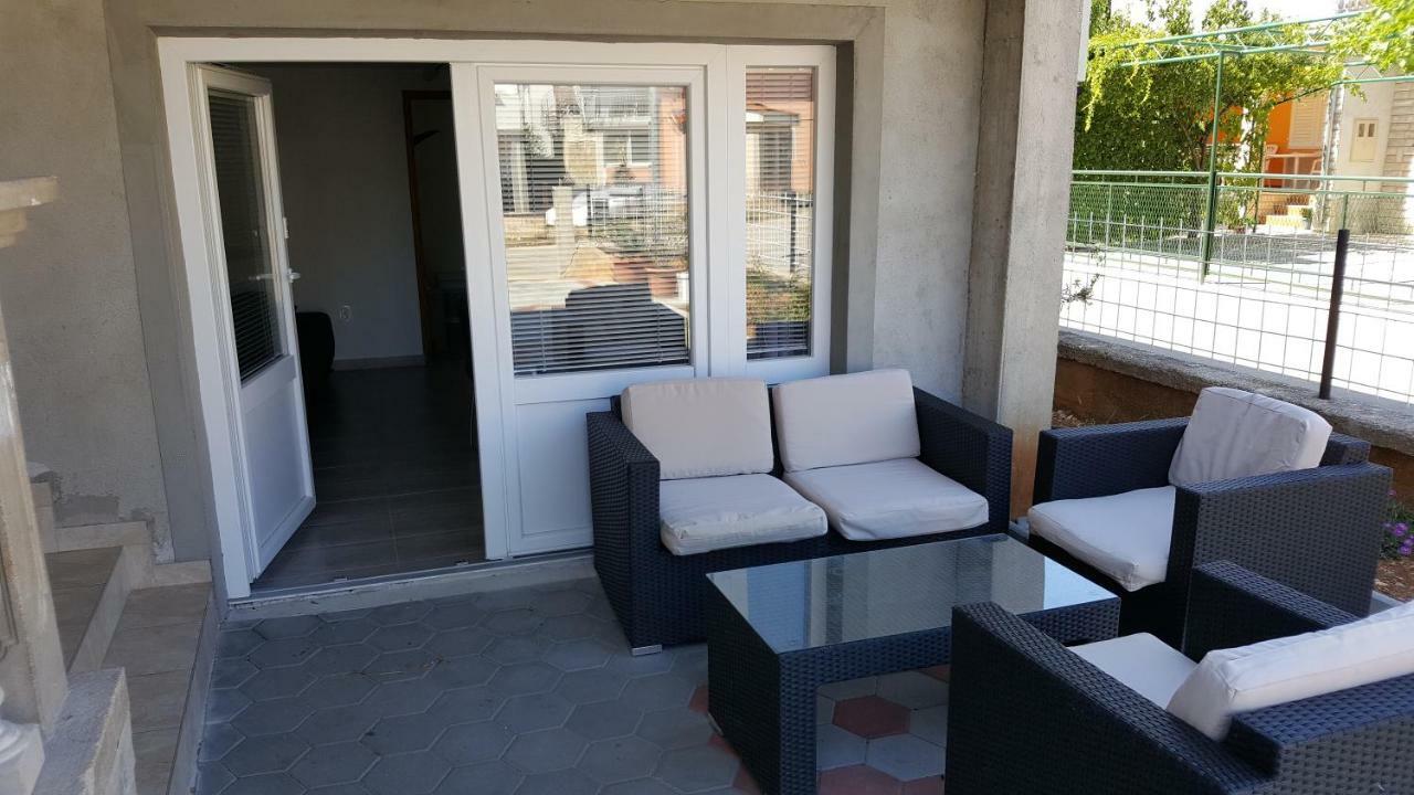 Ferienwohnung Apartman Luka Vodice Exterior foto